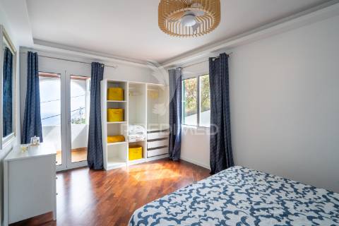 Vivenda exclusiva com vista panorâmica para a baía do funchal