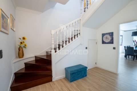 Vivenda exclusiva com vista panorâmica para a baía do funchal