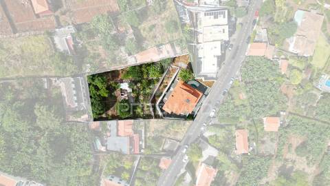 Vivenda exclusiva com vista panorâmica para a baía do funchal