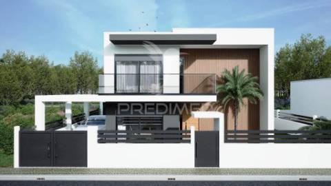 Moradia isolada duplex t3, c/piscina, em fernão ferro
