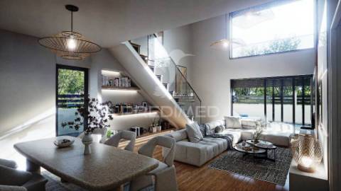 Moradia isolada duplex t3, c/piscina, em fernão ferro