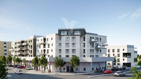 Apartamento t3 com varanda, na quinta do meio