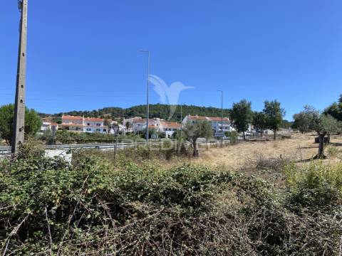 Terreno urbano com 5000mts2, em portalegre