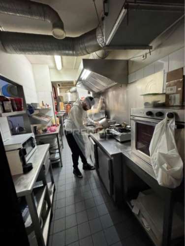 Oportunidade única – trespasse em centro comercial!