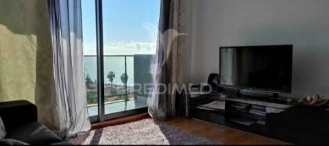 Apartamento t2 no garajau ultimo andar