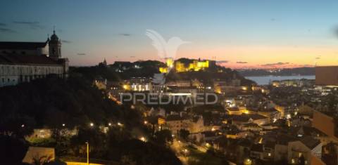 Apartamento t2 com 117 m2 e vista fabulosa, graça,  lisboa