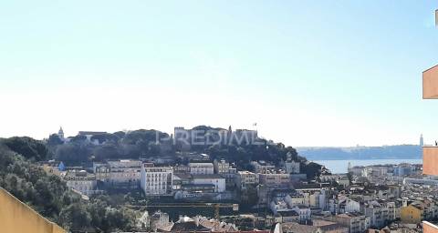 Apartamento t2 com 117 m2 e vista fabulosa, graça,  lisboa