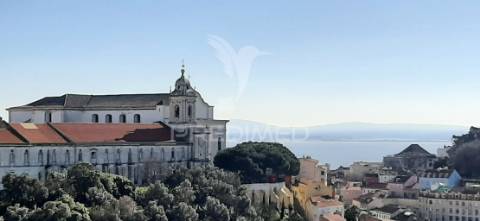 Apartamento t2 com 117 m2 e vista fabulosa, graça,  lisboa