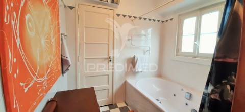 Apartamento t2 com 117 m2 e vista fabulosa, graça,  lisboa