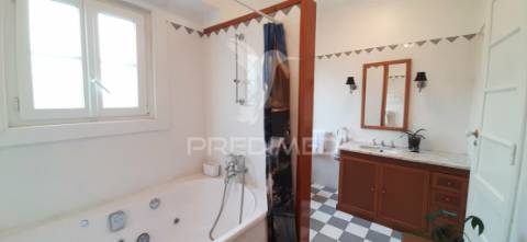 Apartamento t2 com 117 m2 e vista fabulosa, graça,  lisboa