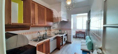 Apartamento t2 com 117 m2 e vista fabulosa, graça,  lisboa