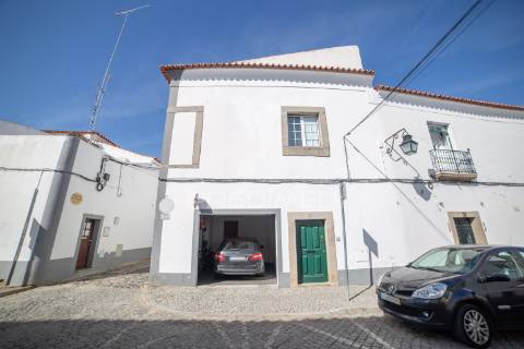 Moradia t4 em évora