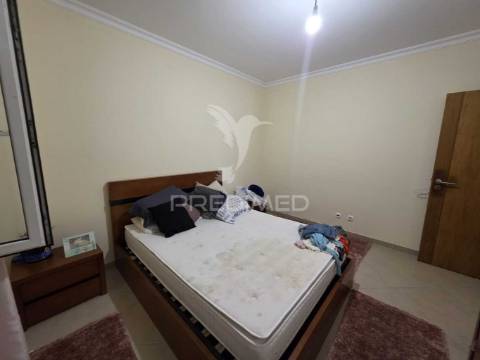 Moradia t4 com garagem- grândola