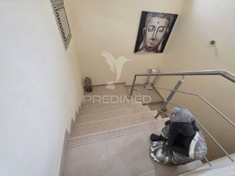 Moradia t4 com garagem- grândola