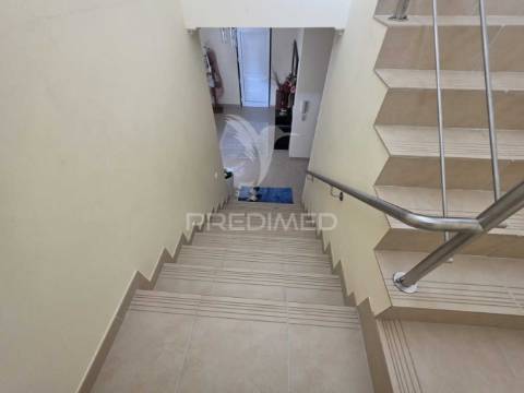 Moradia t4 com garagem- grândola