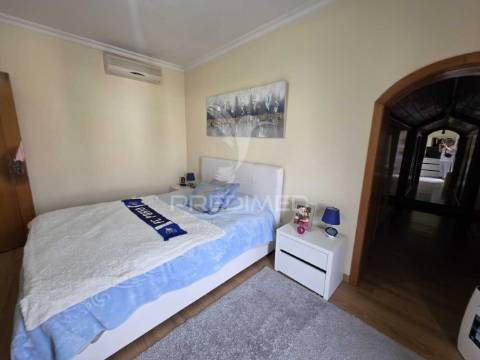 Moradia t4 com garagem- grândola