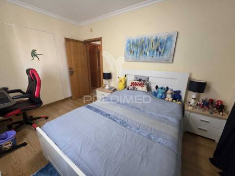 Moradia t4 com garagem- grândola