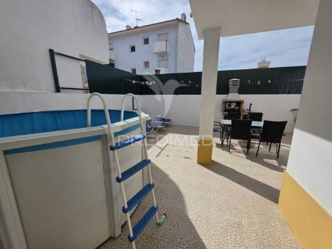 Moradia t4 com garagem- grândola