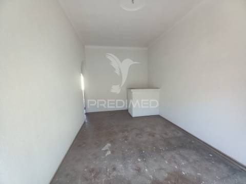 T1 para remodelar na baixa da banheira