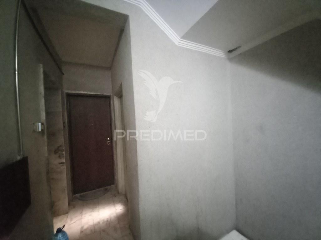 Apartamento t2 remodelado | feijó / laranjeiro