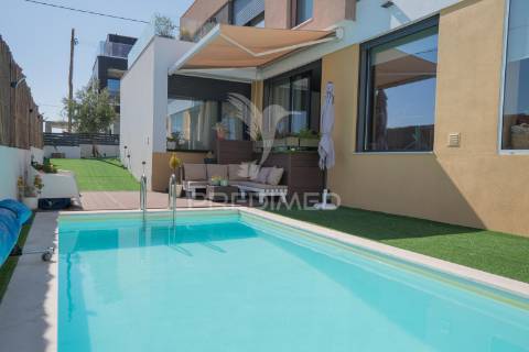 Moradia t4 granjas novas