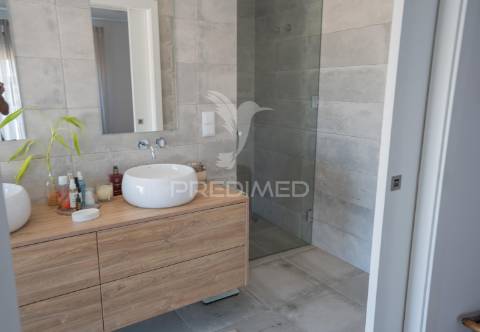 Moradia t4 granjas novas