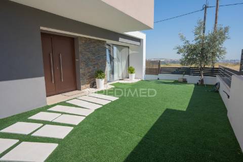 Moradia t4 granjas novas