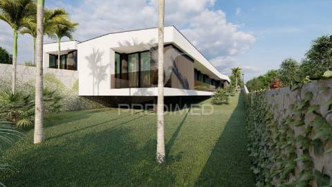 Terreno com projecto aprovado para moradia individual