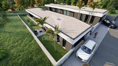 Terreno com projecto aprovado para moradia individual