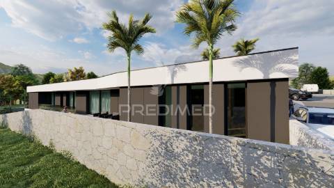 Terreno com projecto aprovado para moradia individual