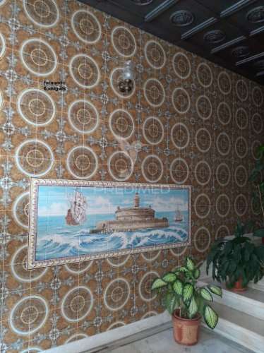 Apartamento em  remodelação total, edificio com duas frentes solares, em oeiras