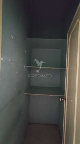 Apartamento em  remodelação total, edificio com duas frentes solares, em oeiras