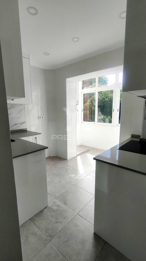 T1 em zona privilegiada de lisboa, junto ao jardim constantino