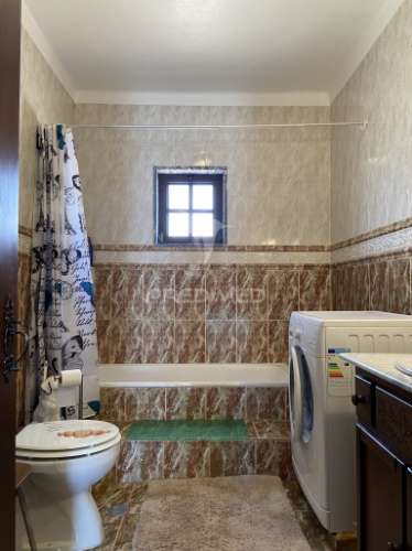 Moradia t4+2 com quintal e garagem – mina do bugalho, alandroal