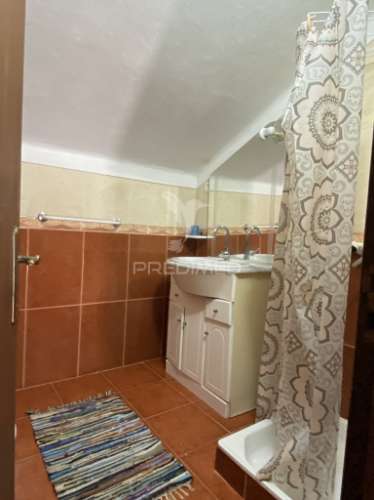 Moradia t4+2 com quintal e garagem – mina do bugalho, alandroal