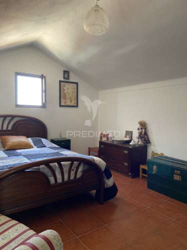 Moradia t4+2 com quintal e garagem – mina do bugalho, alandroal