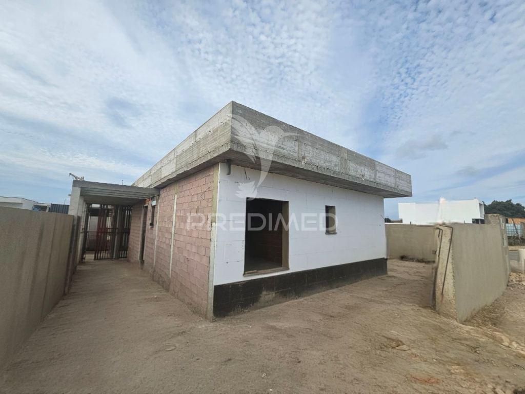 Moradia isolada t4 c/garagem, no pinhal formas - palmela