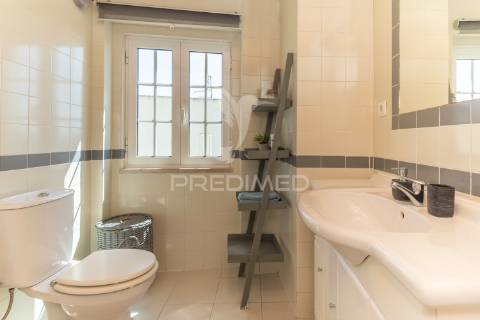 T1 com licença de alojamento local – oportunidade única em alfama