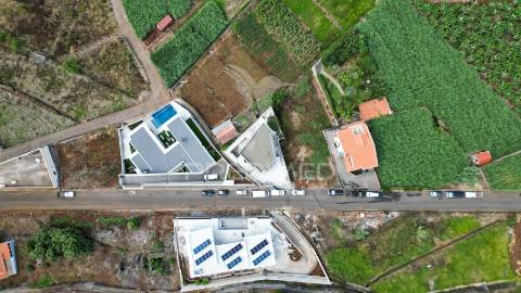 Moradia isolada com piscina e vista mar infinita – ponta do sol, canhas