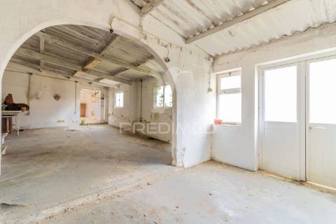 Moradia isolada em rio de mouro