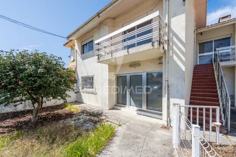 Moradia t3 a 3 minutos da praia, em gulpilhares