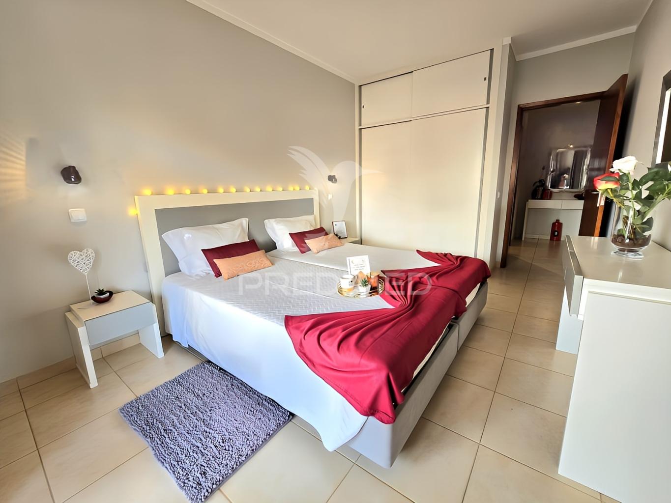 Apartamento t1, a 200 metros da praia da rocha, algarve