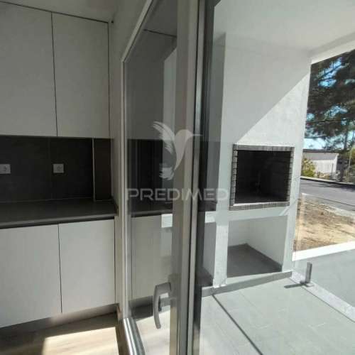 Moradia t4 nova no alto do indio