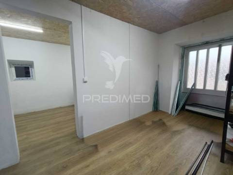 Moradia t2 em urqueira