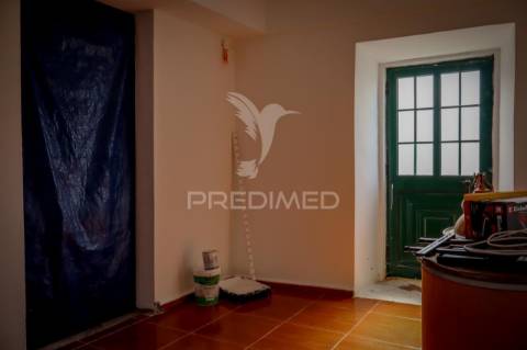 Moradia t2 com terreno – oportunidade única nos rosais, ilha de são jorge