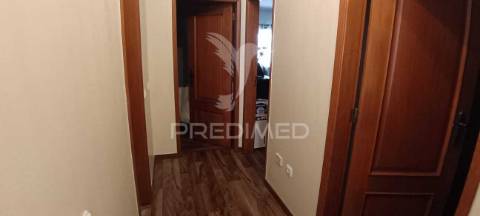 Moradia t3 em sarilhos pequenos, moita