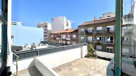 Moradia t2 com sótão em setúbal