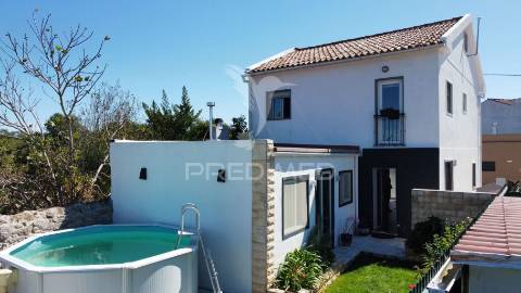 Moradia de charme com toques rústicos  t3