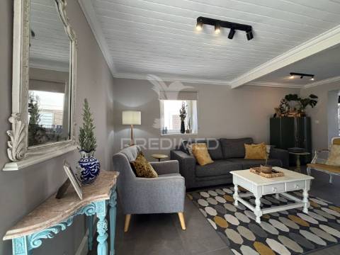 Moradia de charme com toques rústicos  t3