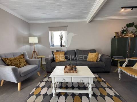 Moradia de charme com toques rústicos  t3